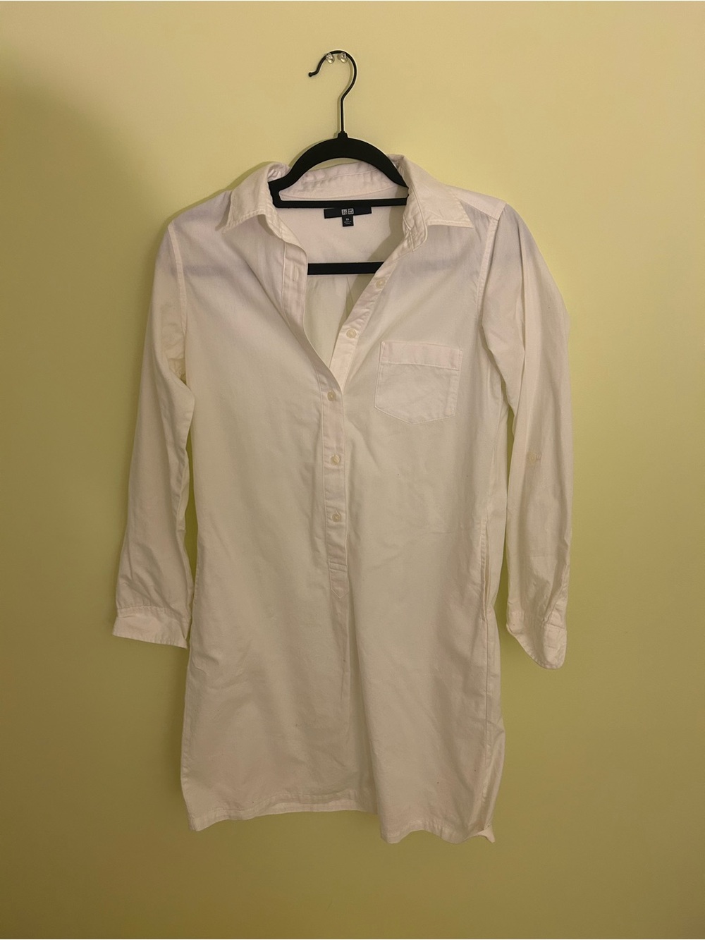 Uniqlo off-white cotton long-sleeve shirt dress
